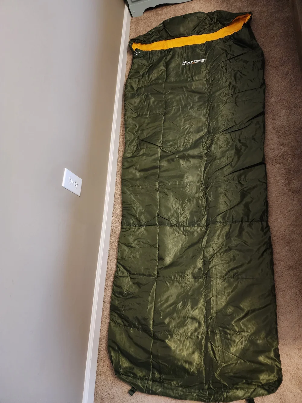 Field & Stream Olive Green 50° Sleeping Bag